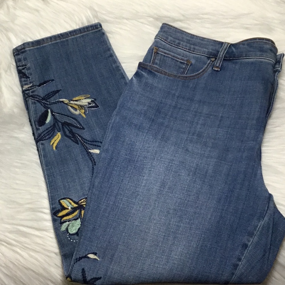 Chico's Blue Embroidered Ankle Jeans